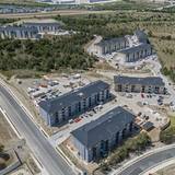 Aerial view of an apartment complex under construction in Austin